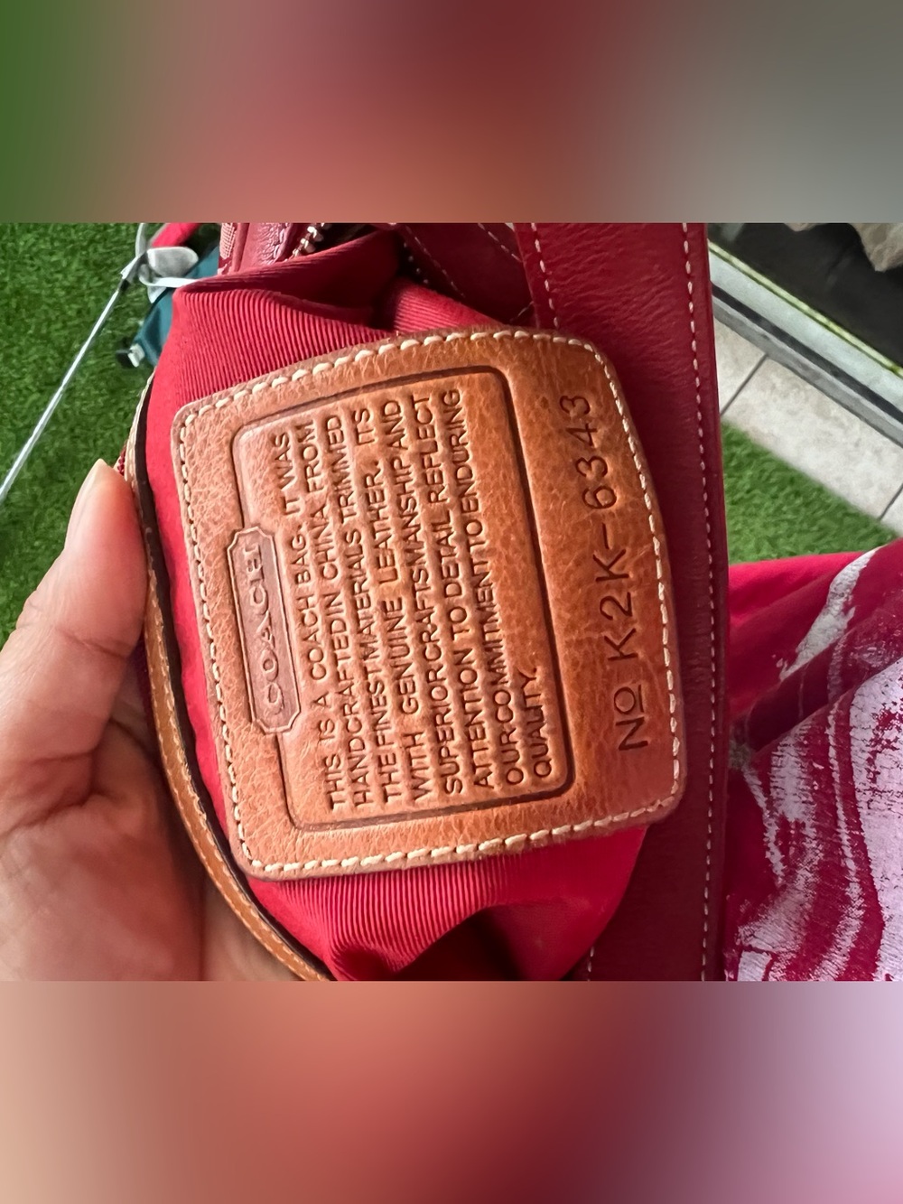 Red coach bag - Picture 4 of 4